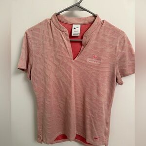 Women’s golf shirt